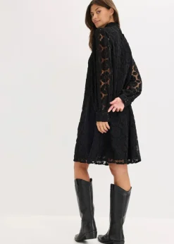 Minikleid aus Spitze