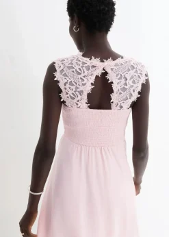 Minikleid mit Spitze