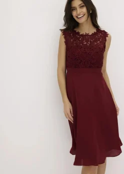 Minikleid mit Spitze