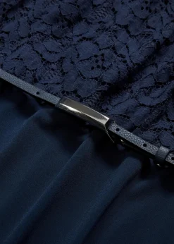 Minikleid mit Spitze und Gürtel