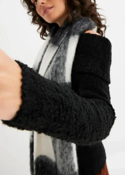 Off Shoulder Pullover