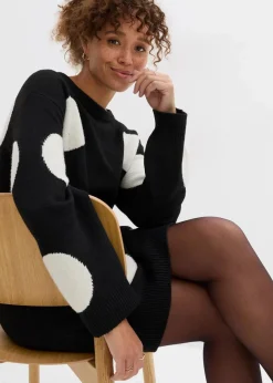 Oversize Strickkleid mit Punkten