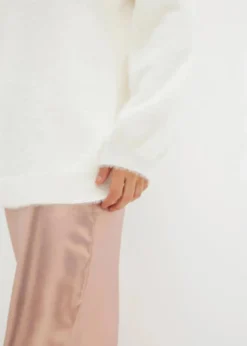 Oversize-Pullover mit tiefem Rückenausschnitt