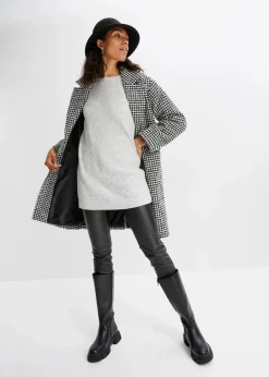 Oversize-Pullover mit Zopfmuster