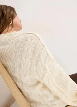 Oversize-Pullover mit Zopfmuster