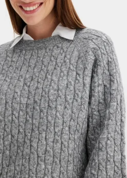Oversize-Pullover mit Zopfmuster