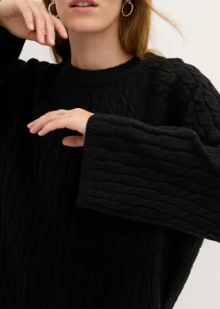 Oversize-Pullover mit Zopfmuster