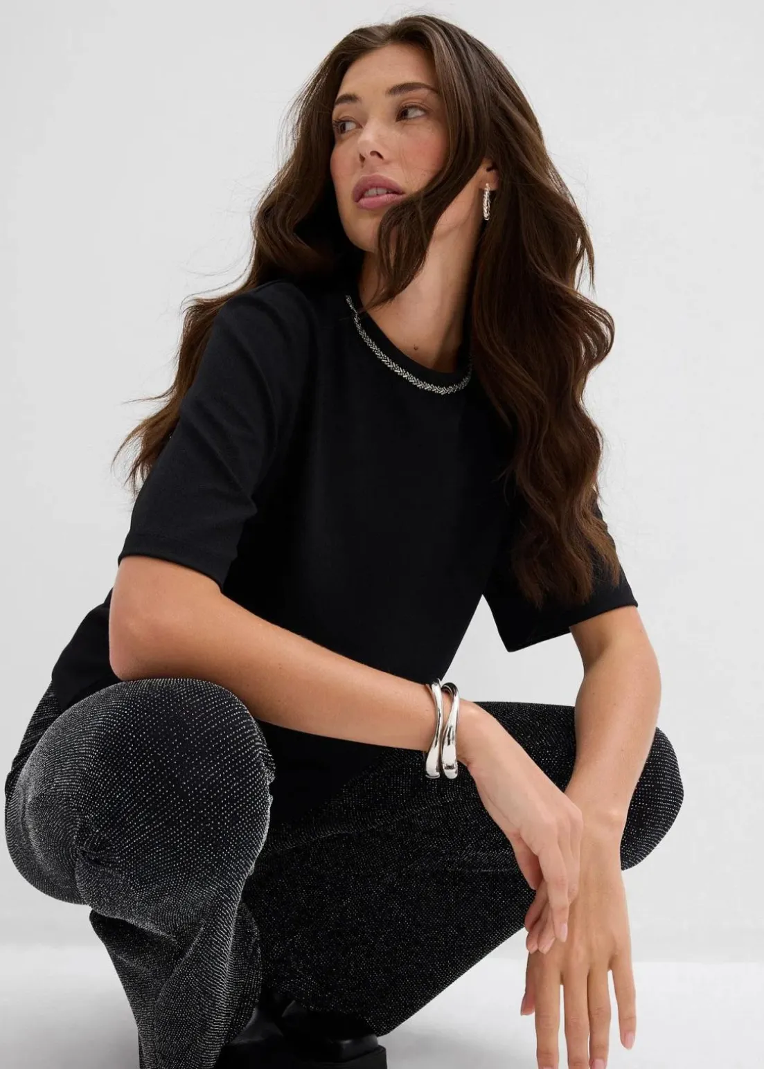 Oversize-Shirt mit Perlenbesatz