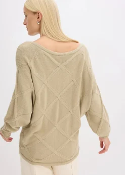 Pullover mit horizonatalem Zopfmuster