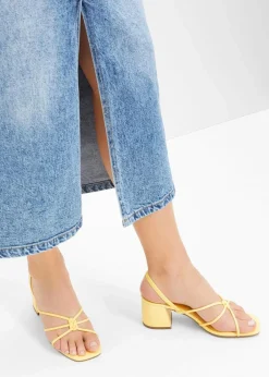 Riemchensandaletten mit Blockabsatz