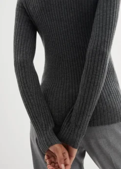 Rippenpullover aus Merinowolle
