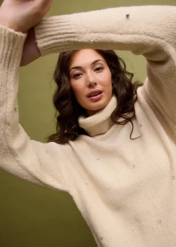 Rollkragenpullover mit Strasssteinen