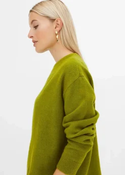 Rundhalspullover mit überschnittener Schulter