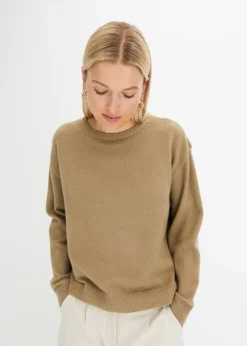 Rundhalspullover mit überschnittener Schulter