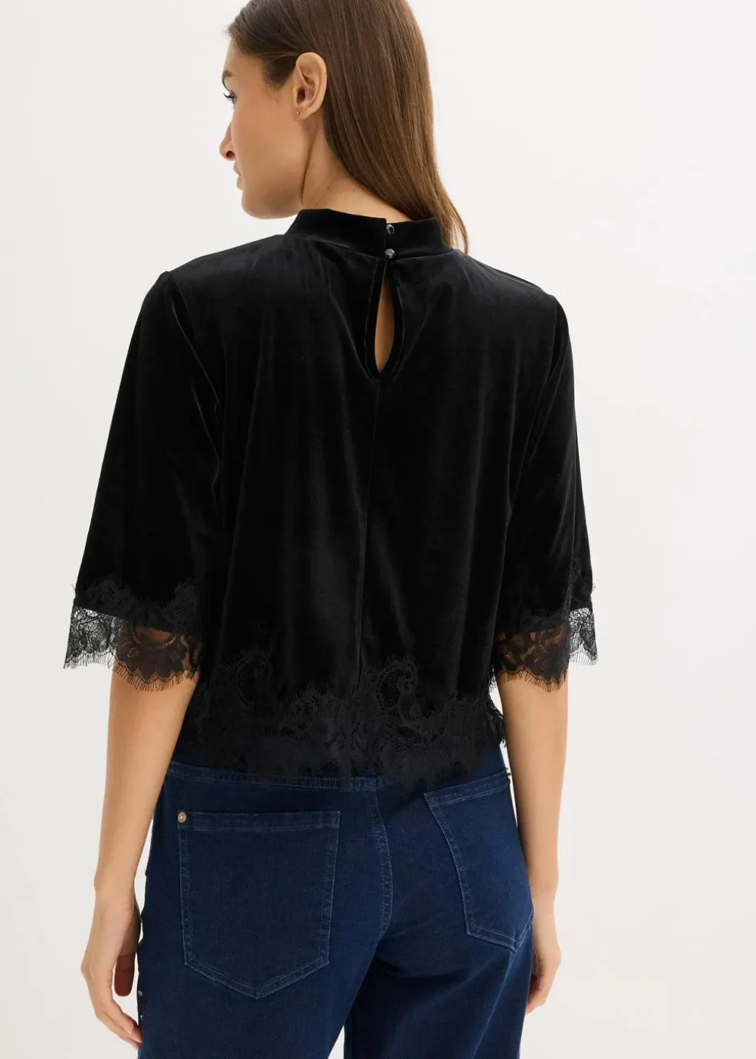 Samtshirt mit Spitze