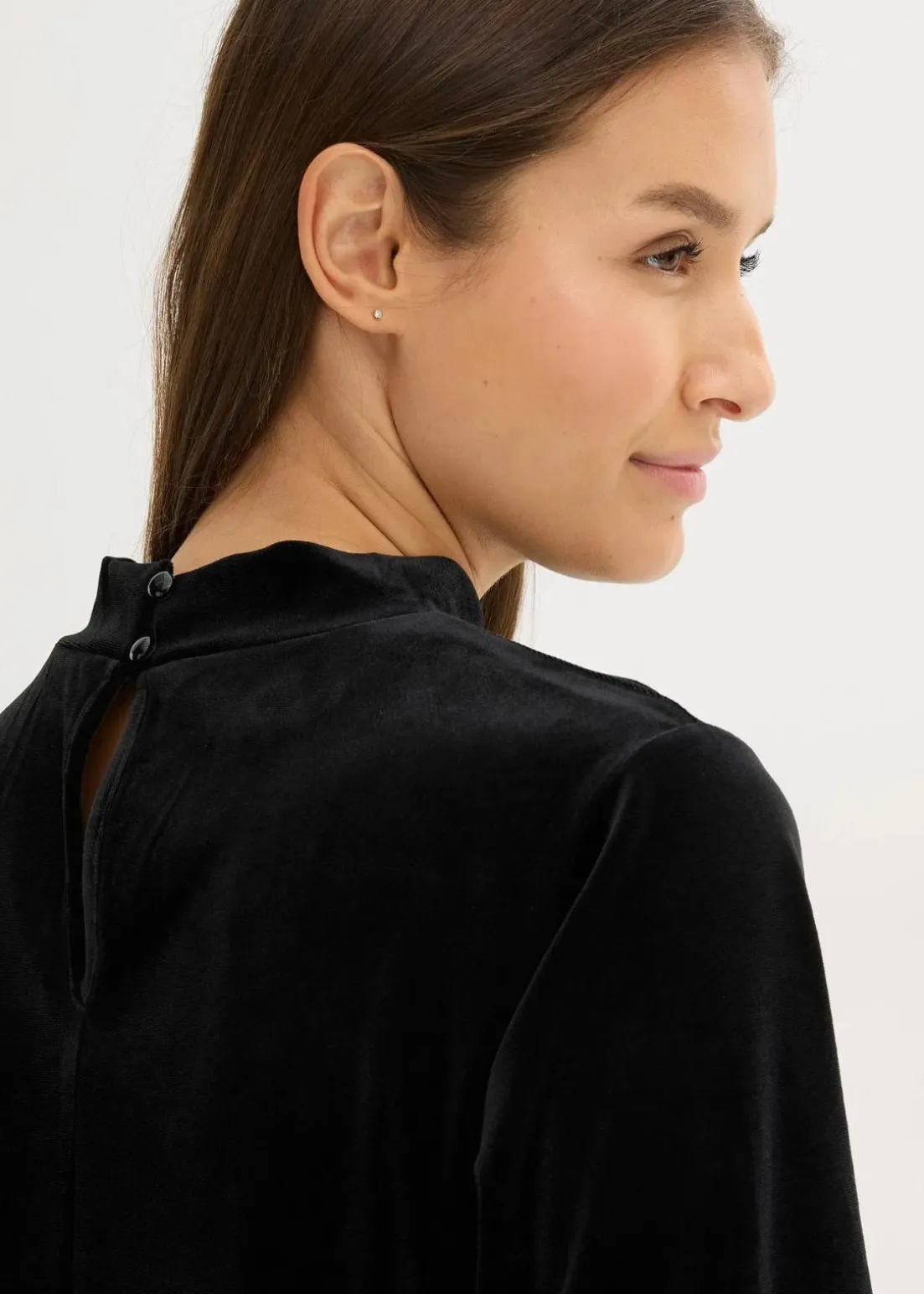 Samtshirt mit Spitze