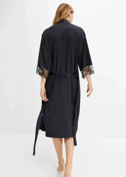 Satin Kimono mit Stickerei