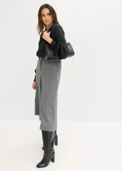 Satinbluse mit Spitzenbändern