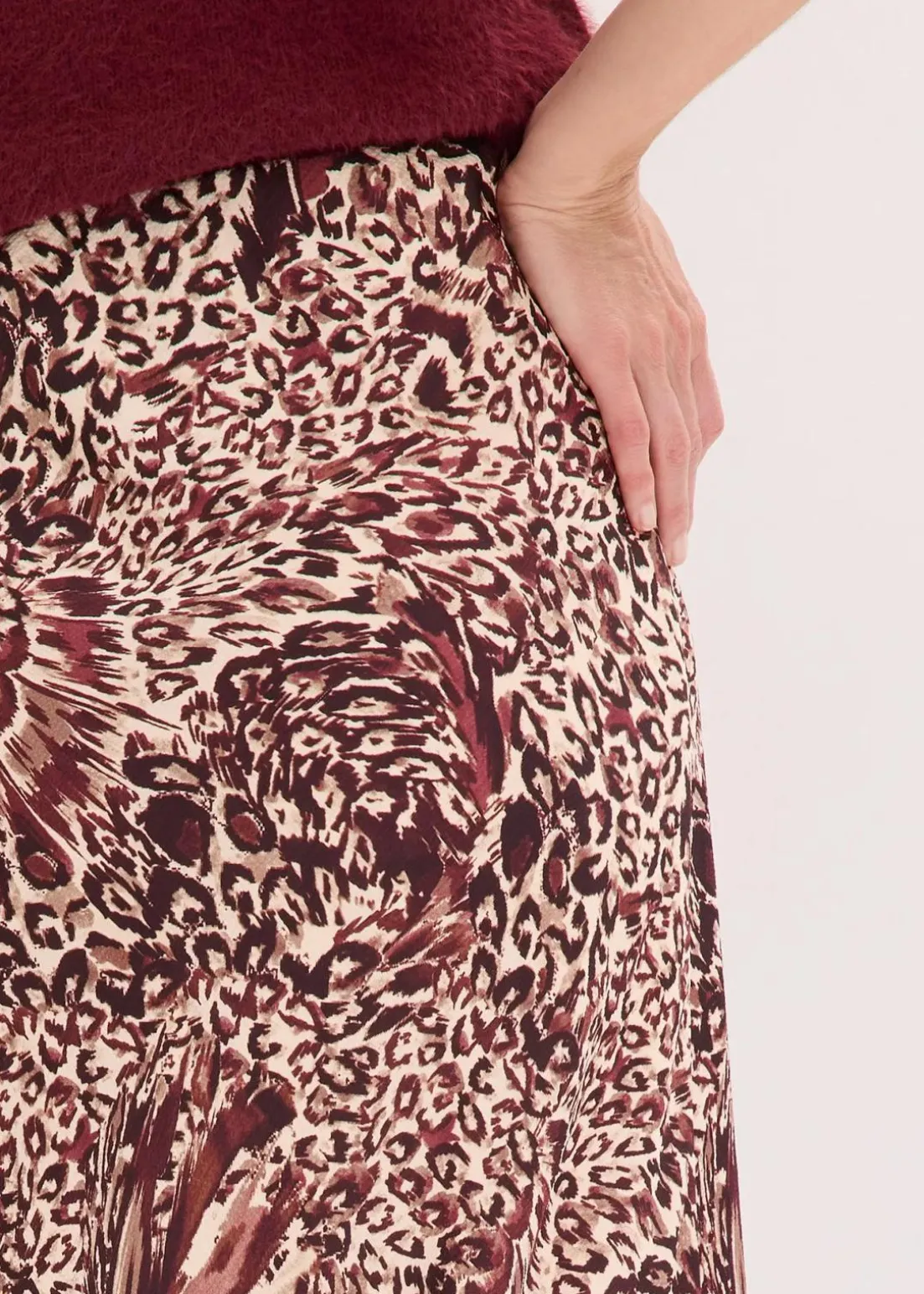 Satin-Rock mit Struktur