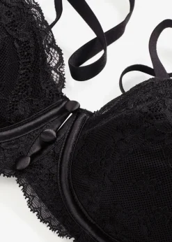 Schalen-BH aus feiner Spitze