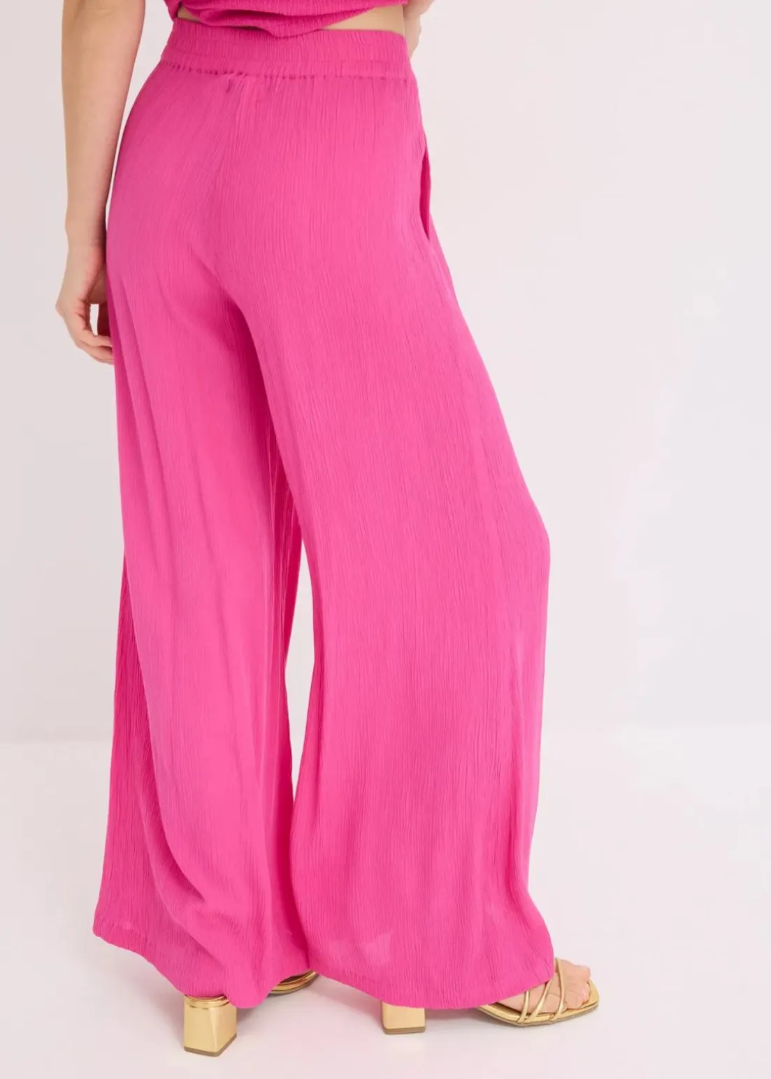 Schlupfhose aus fließender Viskose