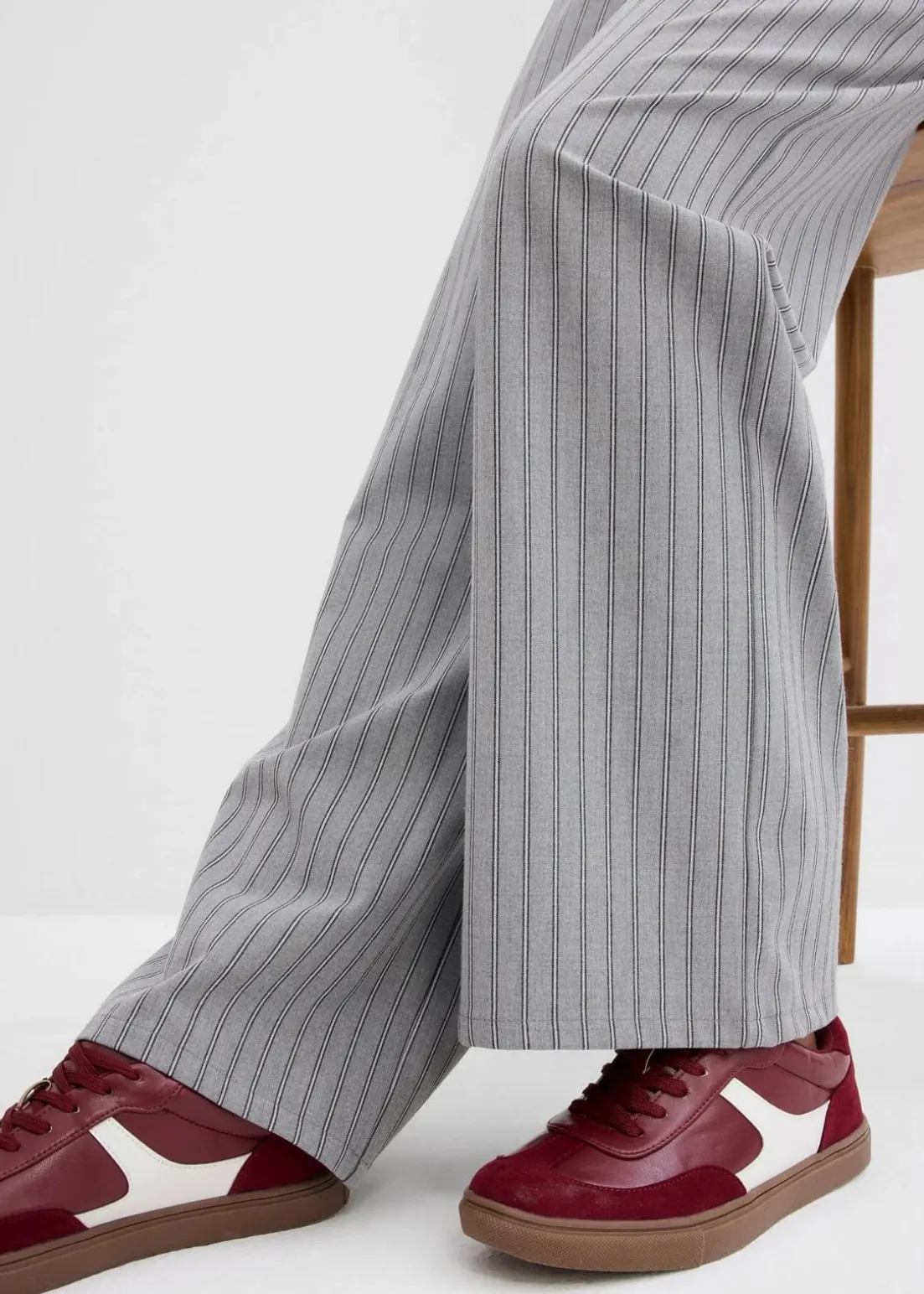 Schlupfhose aus fließender Qualität