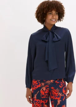 Schluppenbluse aus fließendem Satin