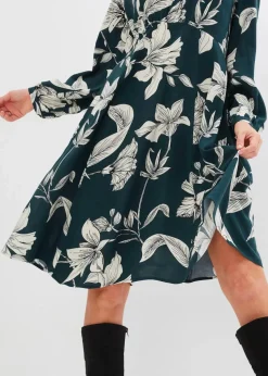 Schwingendes Kleid aus Viskose