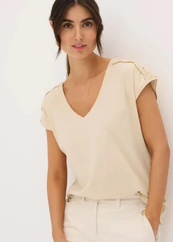 Shirt mit Häkeleinsätzen