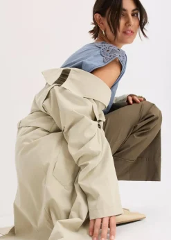 Shirt mit Häkeleinsätzen