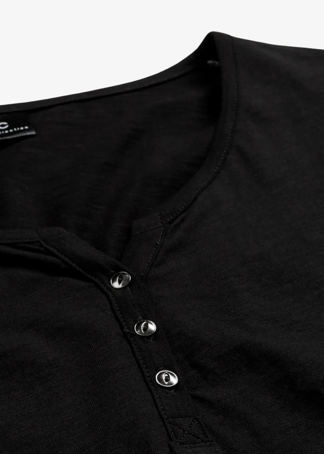 Shirt mit Knopfleiste aus reiner Bio-Baumwolle