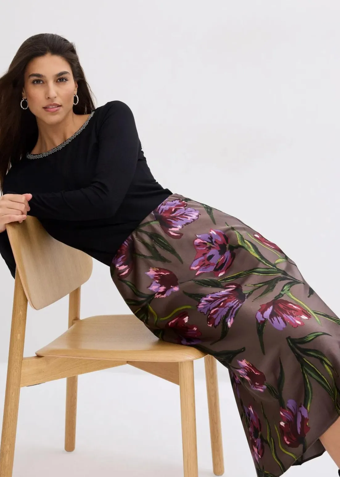 Shirt mit Mesheinsatz und Glitzersteinchen