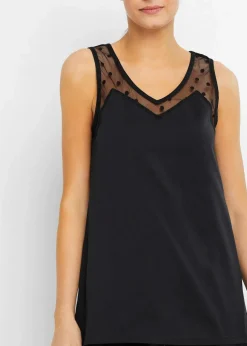 Shorty mit zartem Spitzeneinsatz