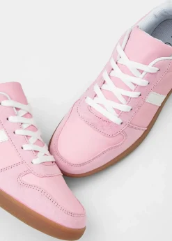 Sneaker im Retrolook