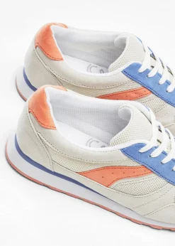 Sneaker mit Mesh-Einsatz