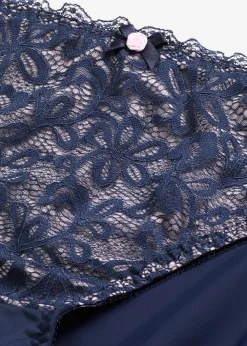 Spitzenverzierter Slip