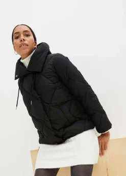 Steppjacke mit Kapuze