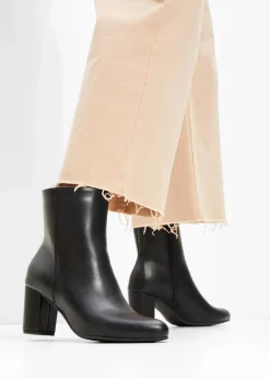 Stiefeletten mit Blockabsatz