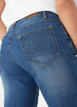 Stretch-Jeans-Bermuda mit farbigem Umschlag