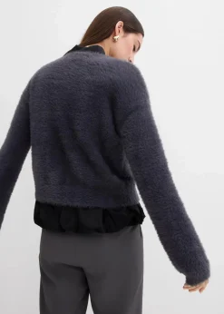 Strickjacke aus Federgarn-Viskose-Mix