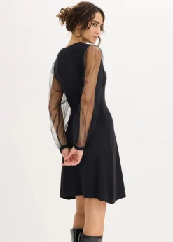 Strickkleid aus fließendem Viskose-mix