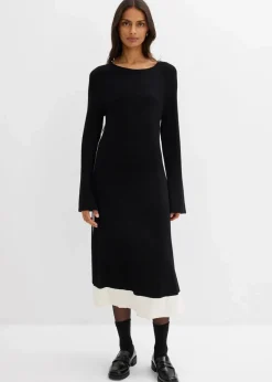 Strickkleid aus Viskose-Mix mit Kontrastdetails