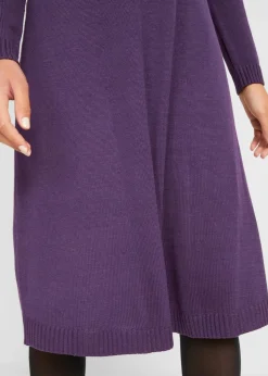 Strickkleid in ausgestellter Form