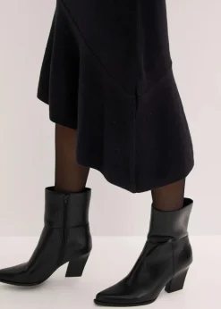 Strickkleid mit asymmetrischem Saum aus Baumwolle und Kaschmir