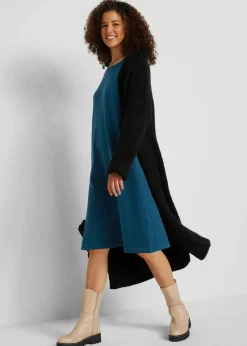 Strickkleid mit recycelter Baumwolle