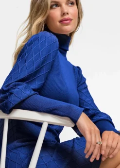 Strickkleid mit Rollkragen