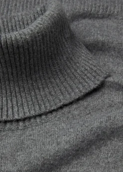 Strickkleid mit Rollkragen