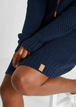 Strickkleid mit Schalkragen