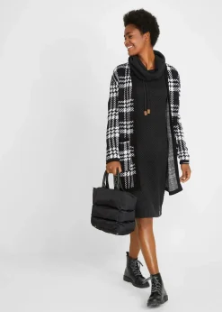 Strickkleid mit Schalkragen