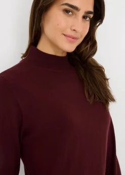 Strickkleid mit Stehkragen